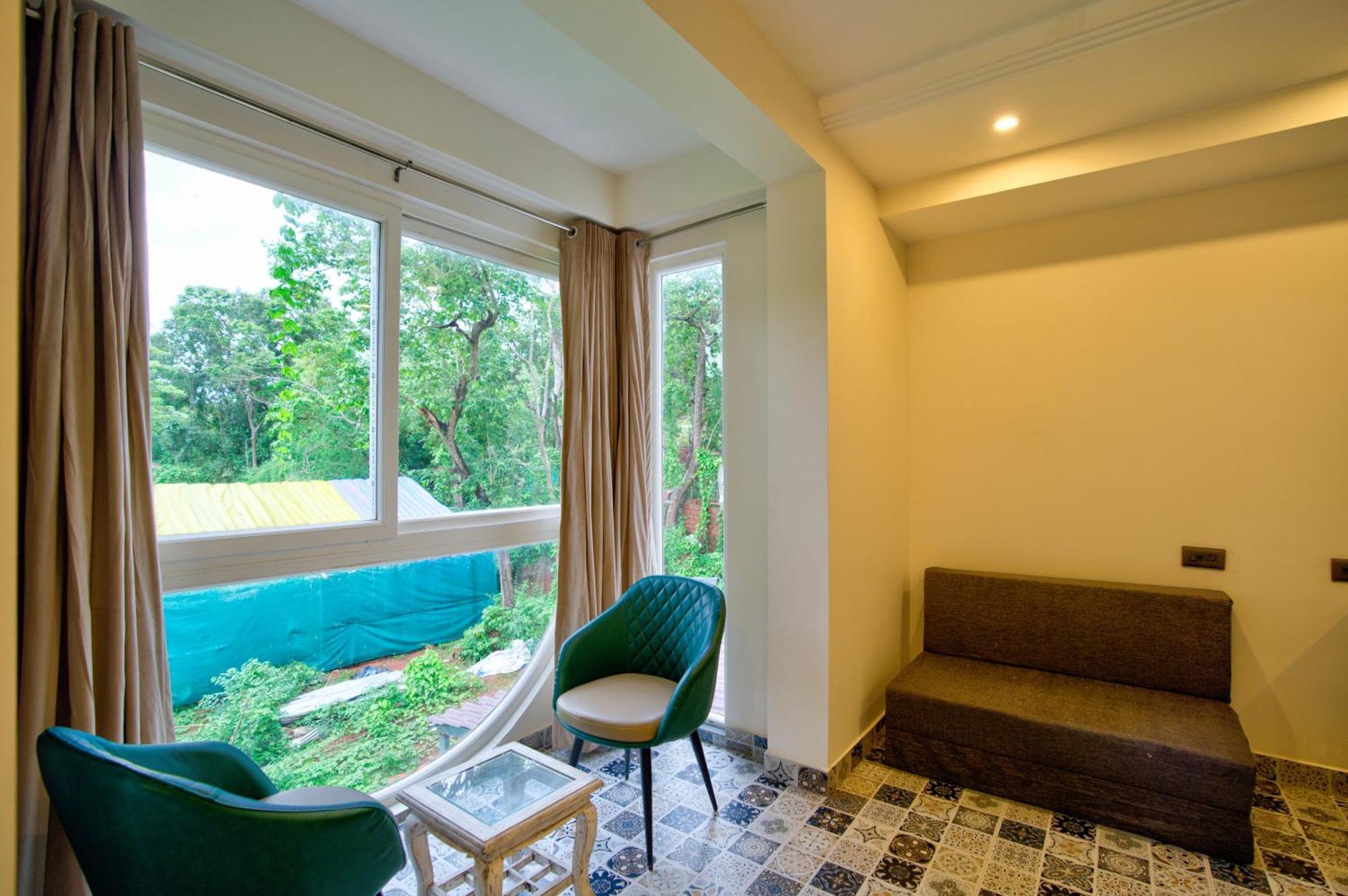 Goa Courtyard By The Porto Arpora Hotel Baga Kültér fotó
